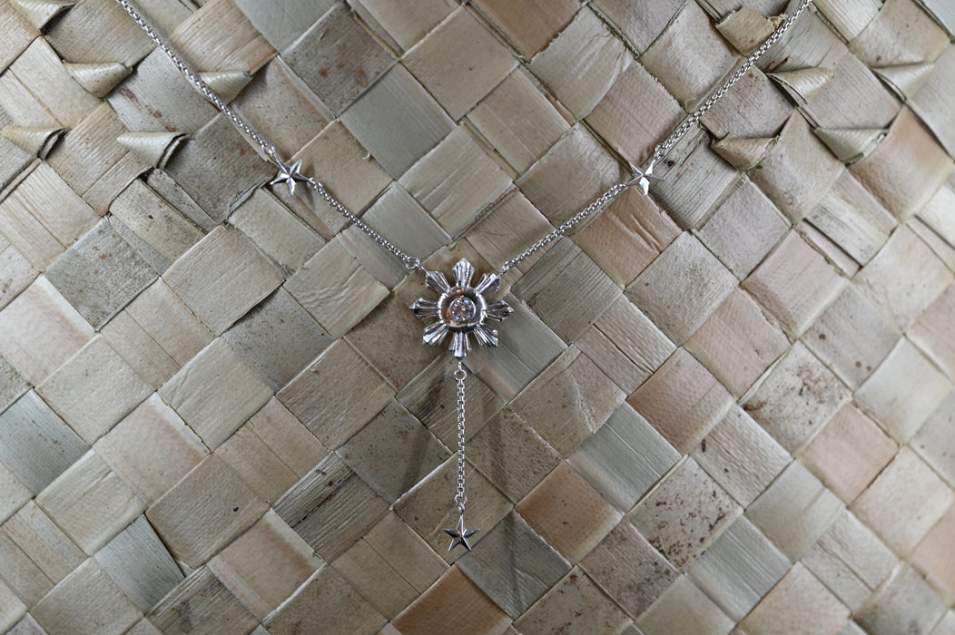 3 Stars & the Sun Necklace DIAMOND