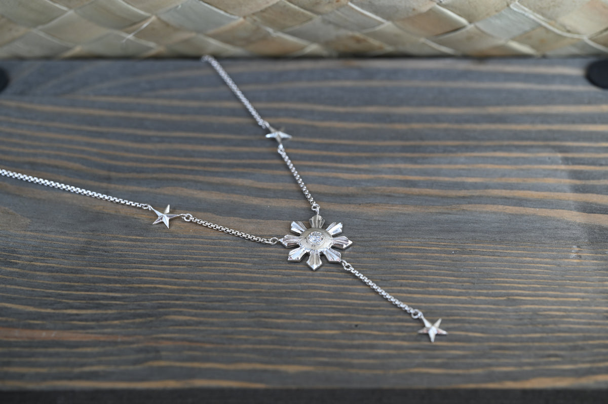 3 Stars & the Sun Necklace DIAMOND