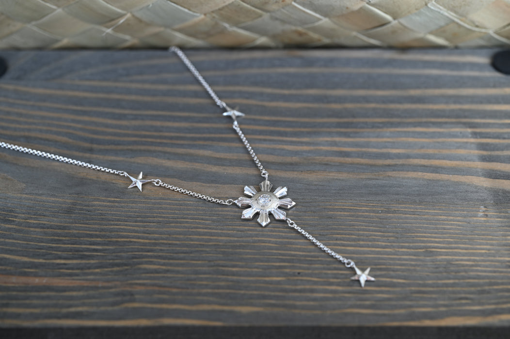 3 Stars & the Sun Necklace DIAMOND