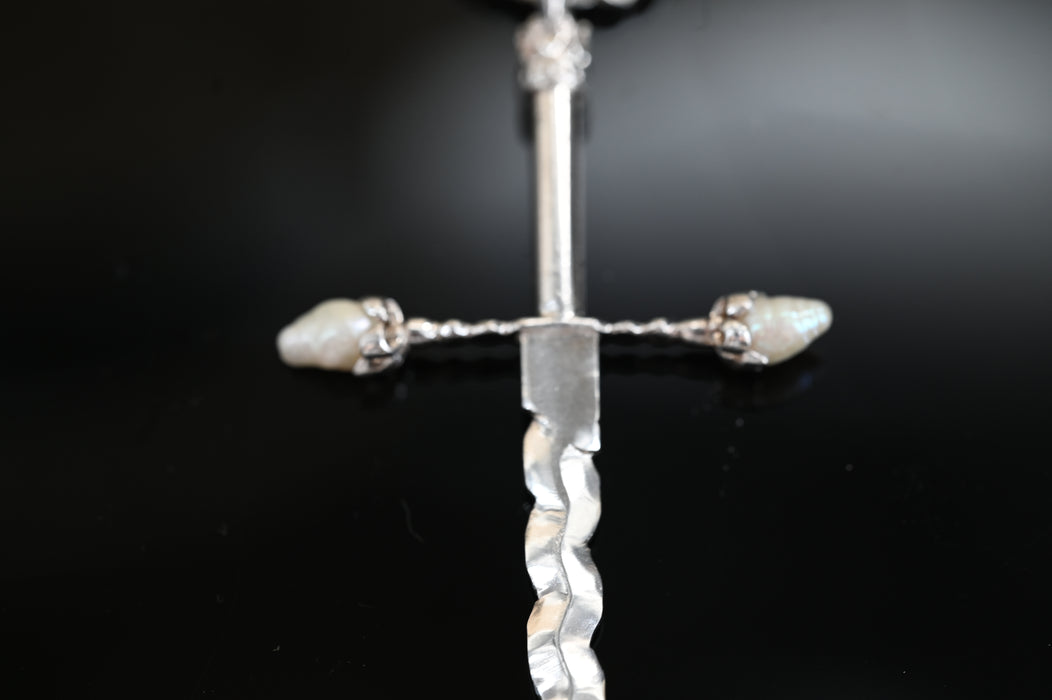 KALIS SWORD PENDANT