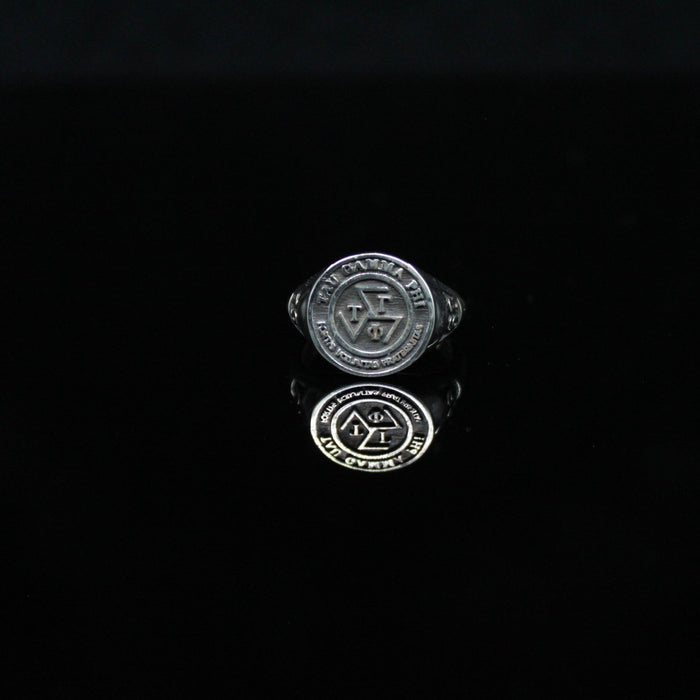 TRISKELION RING