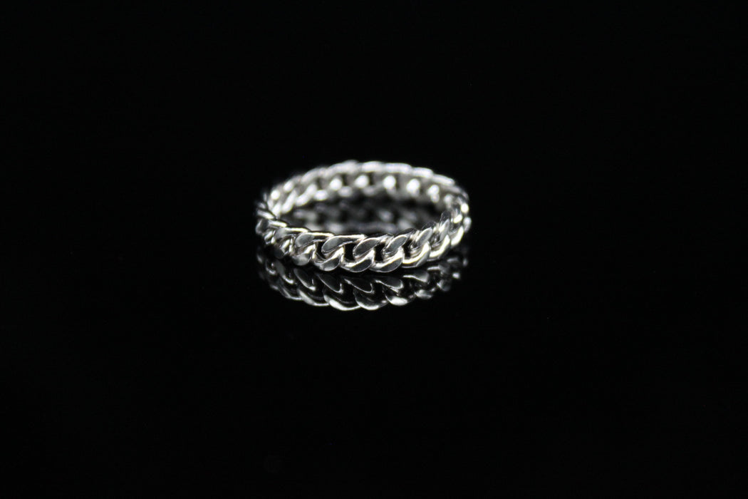 CURB LINK RING