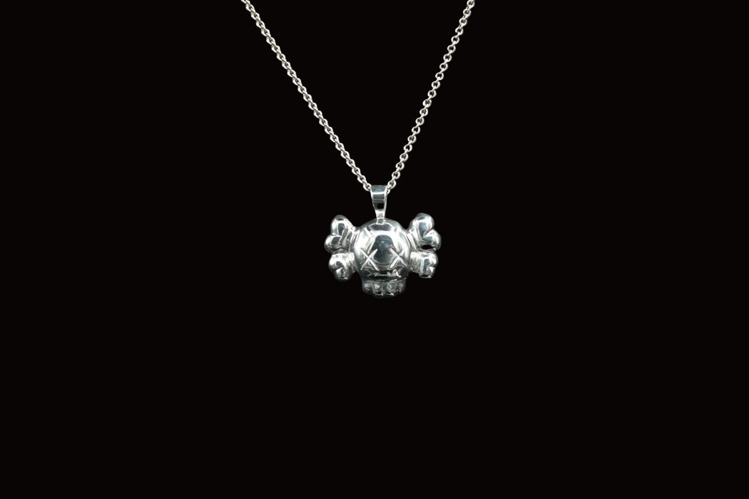 KAW'S PENDANT