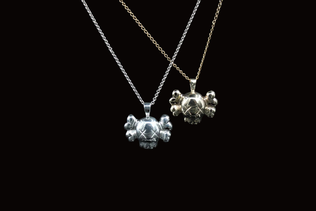 KAW'S PENDANT